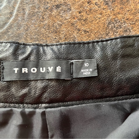 Women’s Trouve’ black 100% leather and fully lined shorts. Buttery soft. Size 10 - Picture 6 of 14